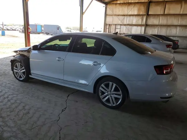 3VWL17AJ6HM411385 2017 VOLKSWAGEN JETTA - Image 2