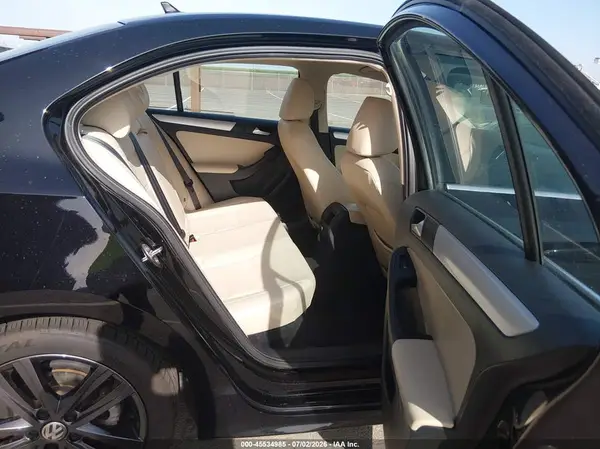 3VWL17AJ6JM207353 2018 VOLKSWAGEN JETTA - Image 8