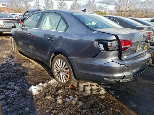 3VWL17AJ7GM203773 2016 VOLKSWAGEN JETTA - Image 2