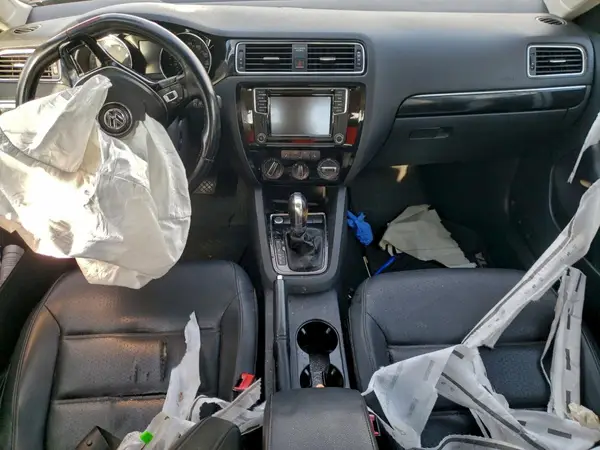 3VWL17AJ7GM203773 2016 VOLKSWAGEN JETTA - Image 8