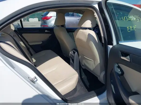 3VWL17AJ7HM225340 2017 VOLKSWAGEN JETTA - Image 8
