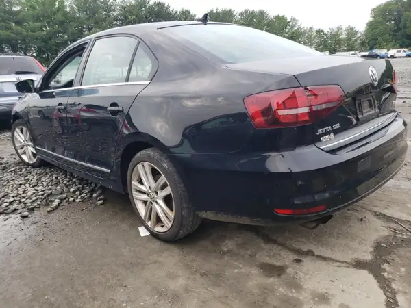 3VWL17AJ7HM275669 2017 VOLKSWAGEN JETTA - Image 2