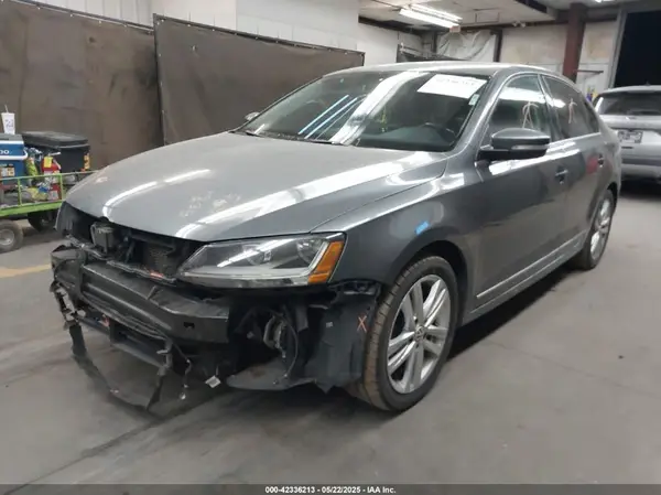 3VWL17AJ7HM372936 2017 VOLKSWAGEN JETTA - Image 2