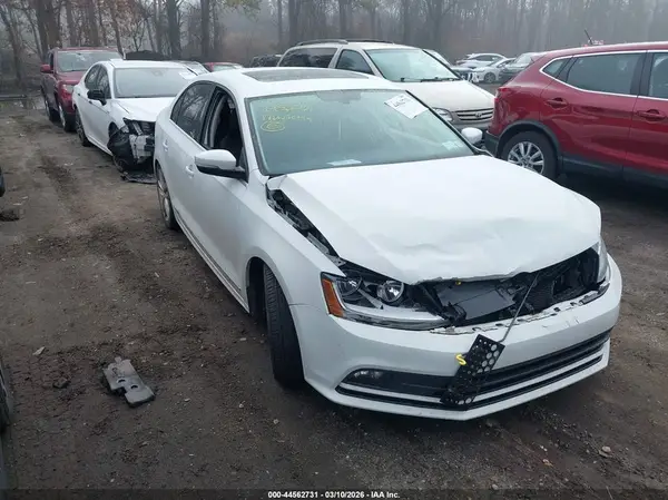 3VWL17AJ7HM400847 2017 VOLKSWAGEN JETTA - Image 1