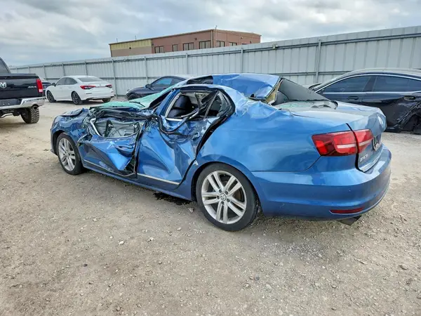 3VWL17AJ7HM402565 2017 VOLKSWAGEN JETTA - Image 2