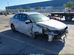 3VWL17AJ7JM241446 2018 VOLKSWAGEN JETTA