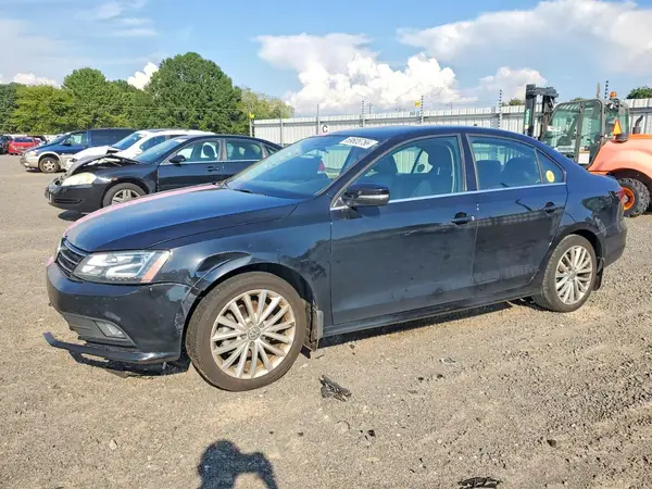 3VWL17AJ8GM248530 2016 VOLKSWAGEN JETTA - Image 1