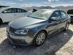 3VWL17AJ8GM330953 2016 VOLKSWAGEN JETTA