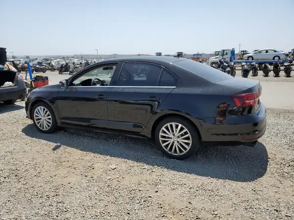 3VWL17AJ8GM336946 2016 VOLKSWAGEN JETTA - Image 2