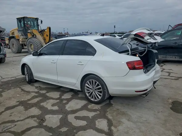 3VWL17AJ8GM360938 2016 VOLKSWAGEN JETTA - Image 2