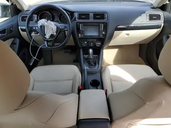 3VWL17AJ8GM361538 2016 VOLKSWAGEN JETTA - Image 8