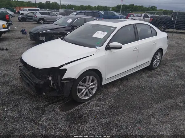 3VWL17AJ8HM231504 2017 VOLKSWAGEN JETTA - Image 2