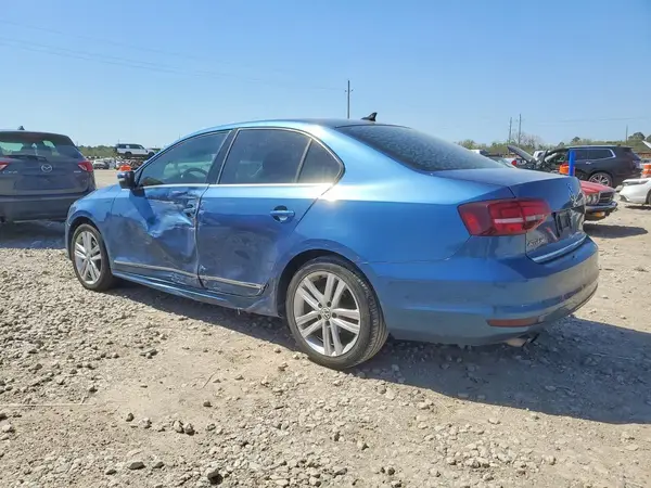 3VWL17AJ8HM244754 2017 VOLKSWAGEN JETTA - Image 2
