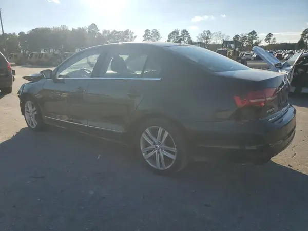 3VWL17AJ8HM280542 2017 VOLKSWAGEN JETTA - Image 2