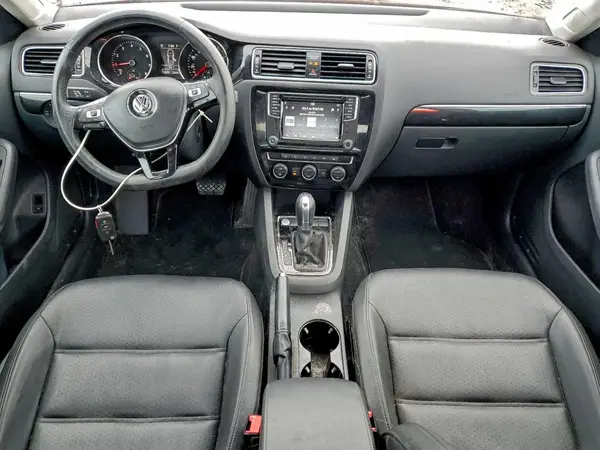 3VWL17AJ8HM313538 2017 VOLKSWAGEN JETTA - Image 8