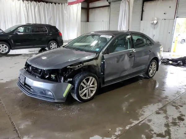 3VWL17AJ8HM384187 2017 VOLKSWAGEN JETTA - Image 1
