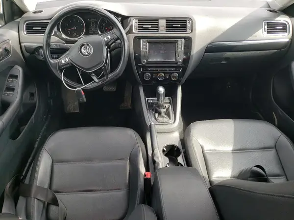 3VWL17AJ8HM398445 2017 VOLKSWAGEN JETTA - Image 8