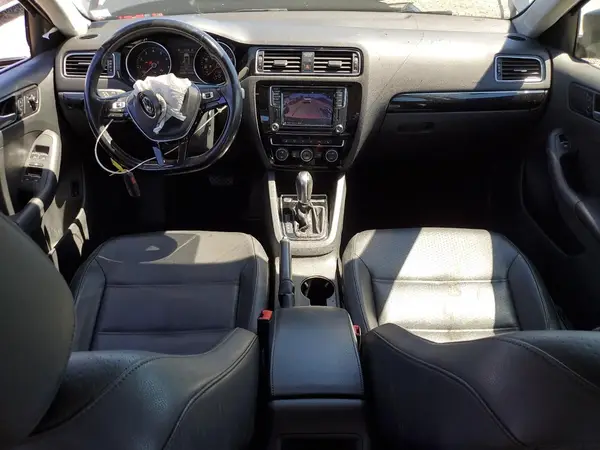 3VWL17AJ8HM414188 2017 VOLKSWAGEN JETTA - Image 8
