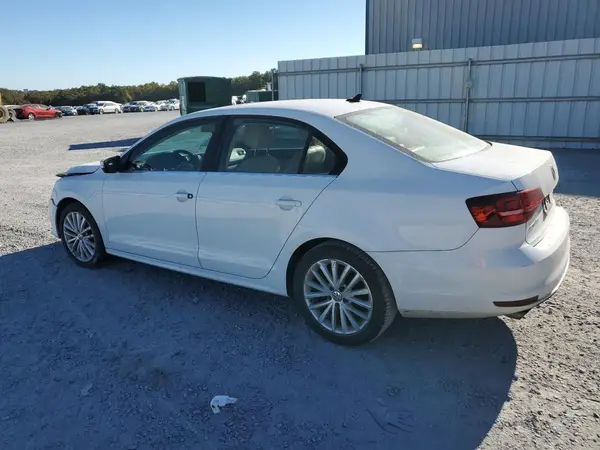 3VWL17AJ9GM204410 2016 VOLKSWAGEN JETTA - Image 2