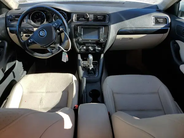 3VWL17AJ9GM204410 2016 VOLKSWAGEN JETTA - Image 8