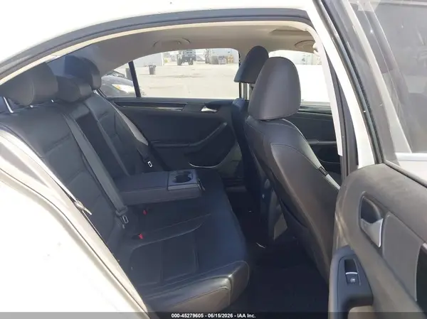 3VWL17AJ9GM212099 2016 VOLKSWAGEN JETTA - Image 8