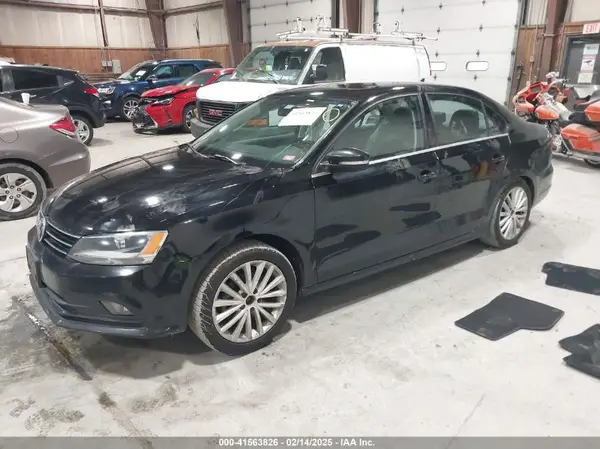 3VWL17AJ9GM223412 2016 VOLKSWAGEN JETTA - Image 2