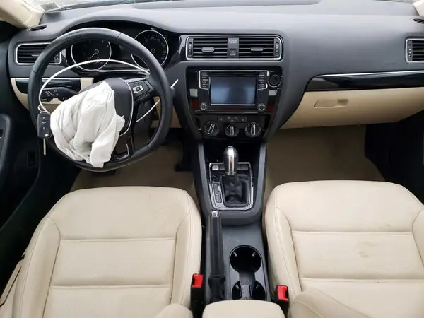 3VWL17AJ9GM230439 2016 VOLKSWAGEN JETTA - Image 8