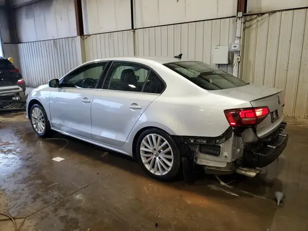 3VWL17AJ9GM333697 2016 VOLKSWAGEN JETTA - Image 2