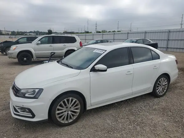 3VWL17AJ9GM365159 2016 VOLKSWAGEN JETTA - Image 1