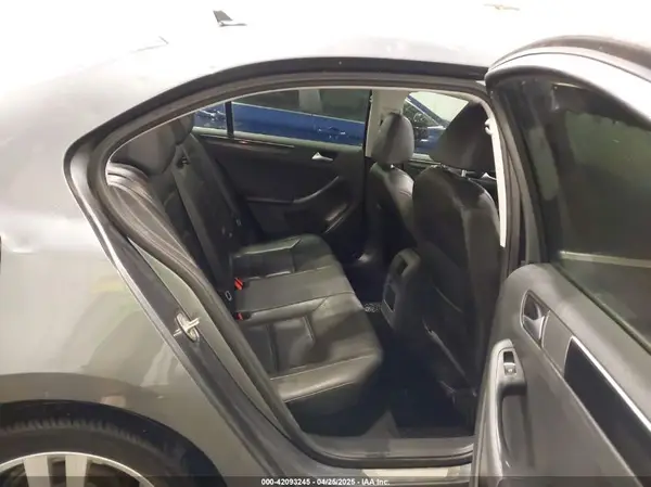 3VWL17AJ9HM211052 2017 VOLKSWAGEN JETTA - Image 8