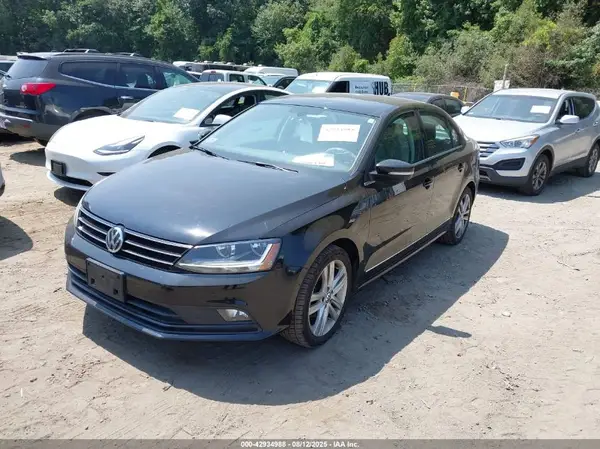 3VWL17AJ9HM225050 2017 VOLKSWAGEN JETTA - Image 2