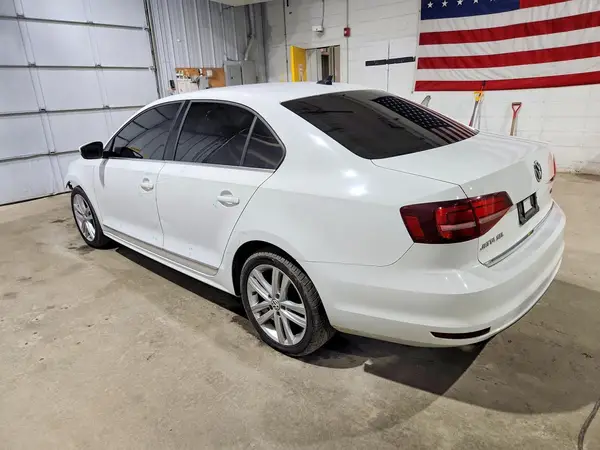 3VWL17AJ9HM289895 2017 VOLKSWAGEN JETTA - Image 2