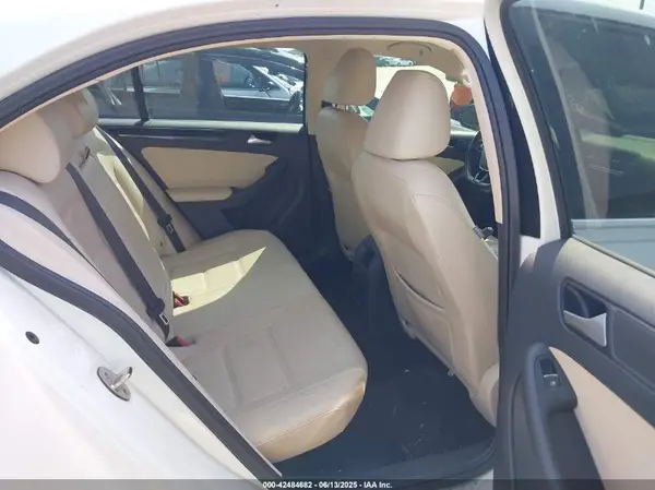 3VWL17AJ9HM390712 2017 VOLKSWAGEN JETTA - Image 8