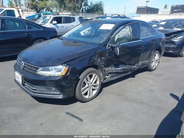 3VWL17AJ9HM399863 2017 VOLKSWAGEN JETTA - Image 2