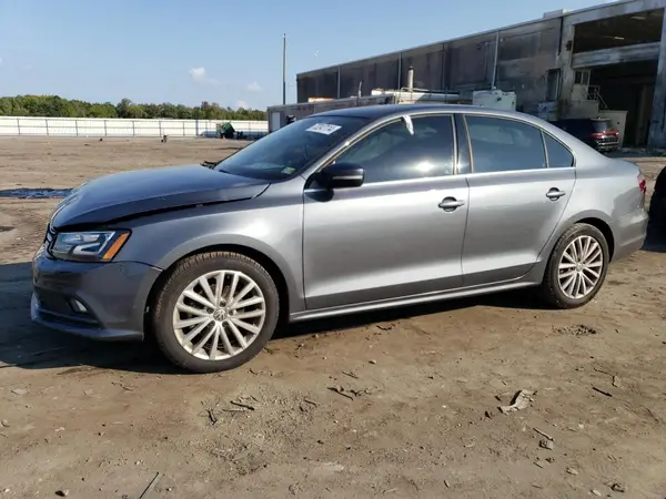 3VWL17AJXGM266026 2016 VOLKSWAGEN JETTA - Image 1