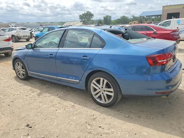 3VWL17AJXHM268165 2017 VOLKSWAGEN JETTA - Image 2