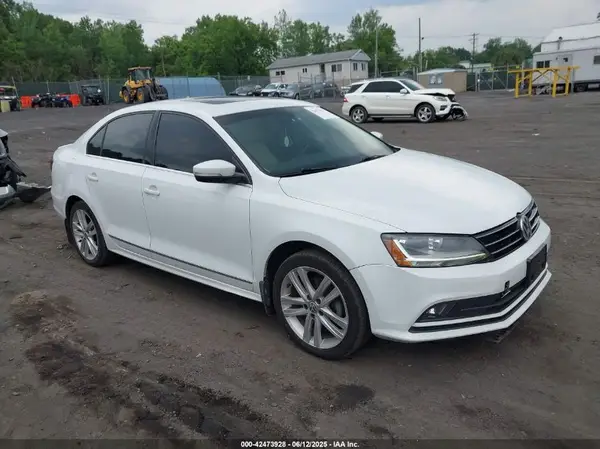 3VWL17AJXHM354169 2017 VOLKSWAGEN JETTA - Image 1