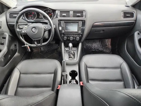 3VWL17AJXHM408070 2017 VOLKSWAGEN JETTA - Image 8