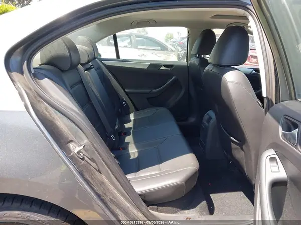 3VWL17AJXJM205105 2018 VOLKSWAGEN JETTA - Image 8