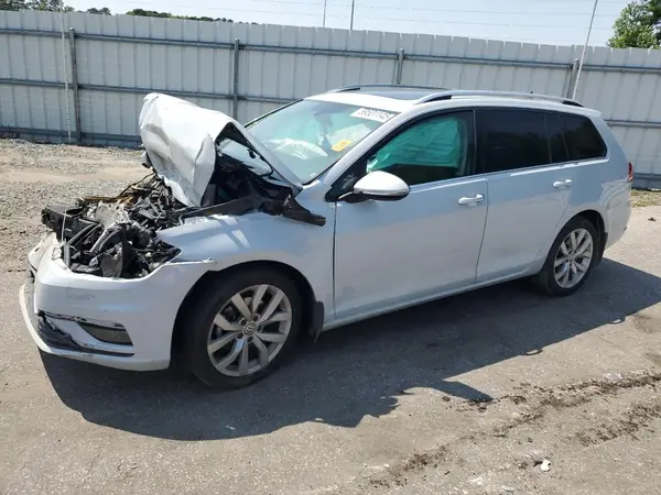 3VWL17AU8JM757499 2018 VOLKSWAGEN GOLF - Image 1