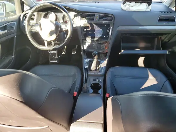 3VWM17AU0KM523797 2019 VOLKSWAGEN GOLF - Image 8