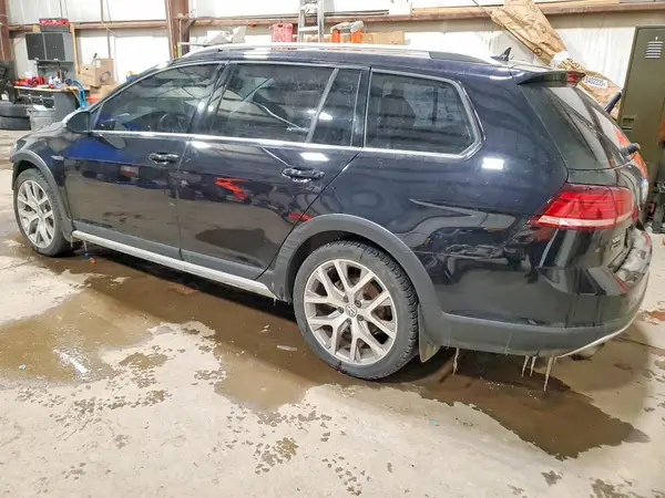 3VWM17AU0KM525050 2019 VOLKSWAGEN GOLF - Image 2