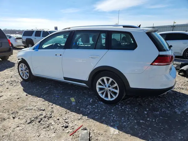 3VWM17AU1KM517135 2019 VOLKSWAGEN GOLF - Image 2