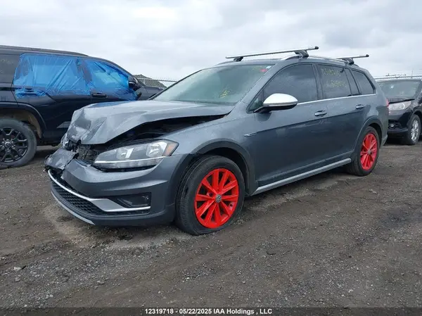 3VWM17AU1KM525073 2019 VOLKSWAGEN GOLF - Image 2