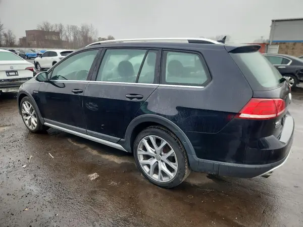 3VWM17AU2KM500313 2019 VOLKSWAGEN GOLF - Image 2