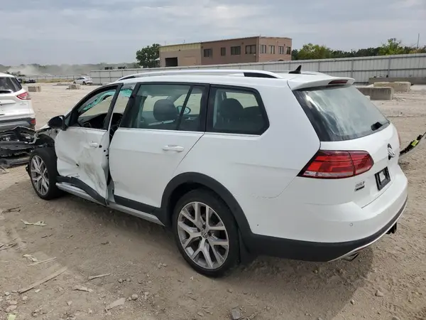 3VWM17AU2KM507777 2019 VOLKSWAGEN GOLF - Image 2