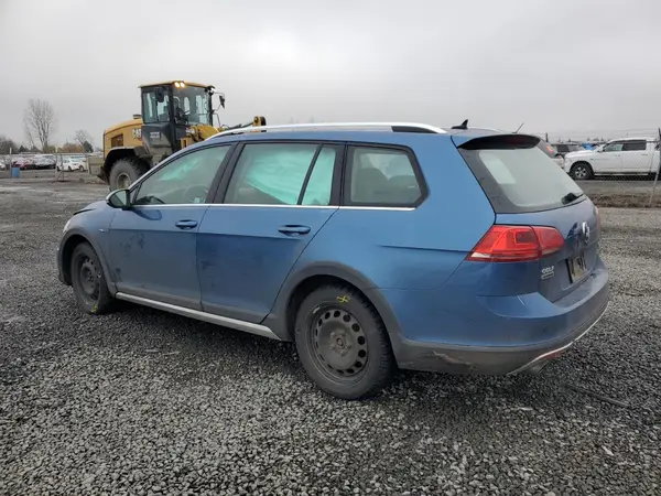 3VWM17AU4HM543771 2017 VOLKSWAGEN GOLF - Image 2