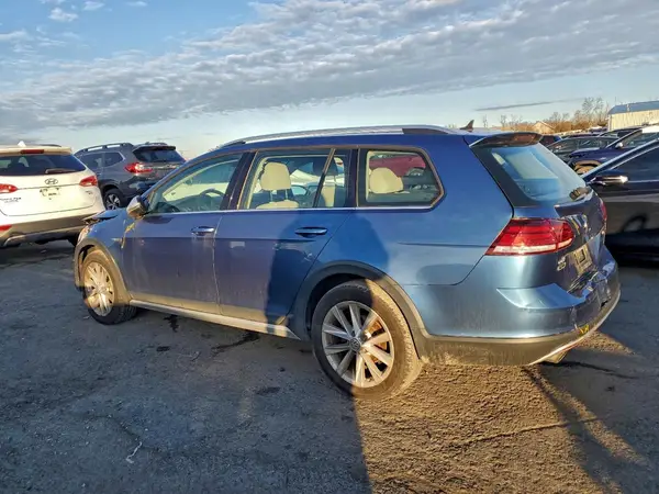 3VWM17AU4KM522331 2019 VOLKSWAGEN GOLF - Image 2