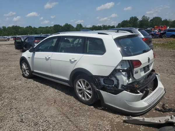 3VWM17AU4KM523205 2019 VOLKSWAGEN GOLF - Image 2