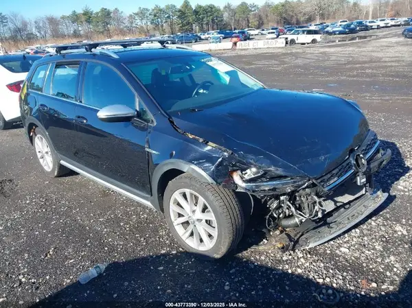3VWM17AU6KM519091 2019 VOLKSWAGEN GOLF - Image 1